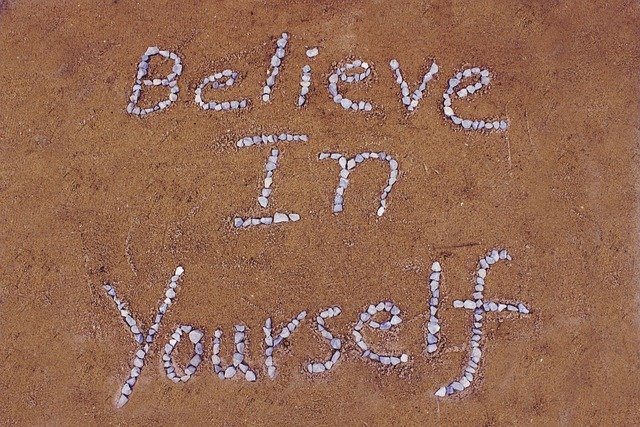 believe-in-yourself-2636203_640